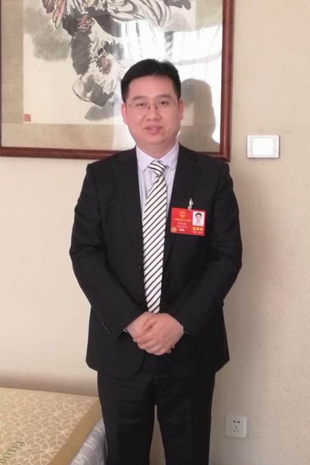 奏響春天的聲音！全國人大代表陳勇彪隨湖南代表團赴京參加全國“兩會”(圖2)